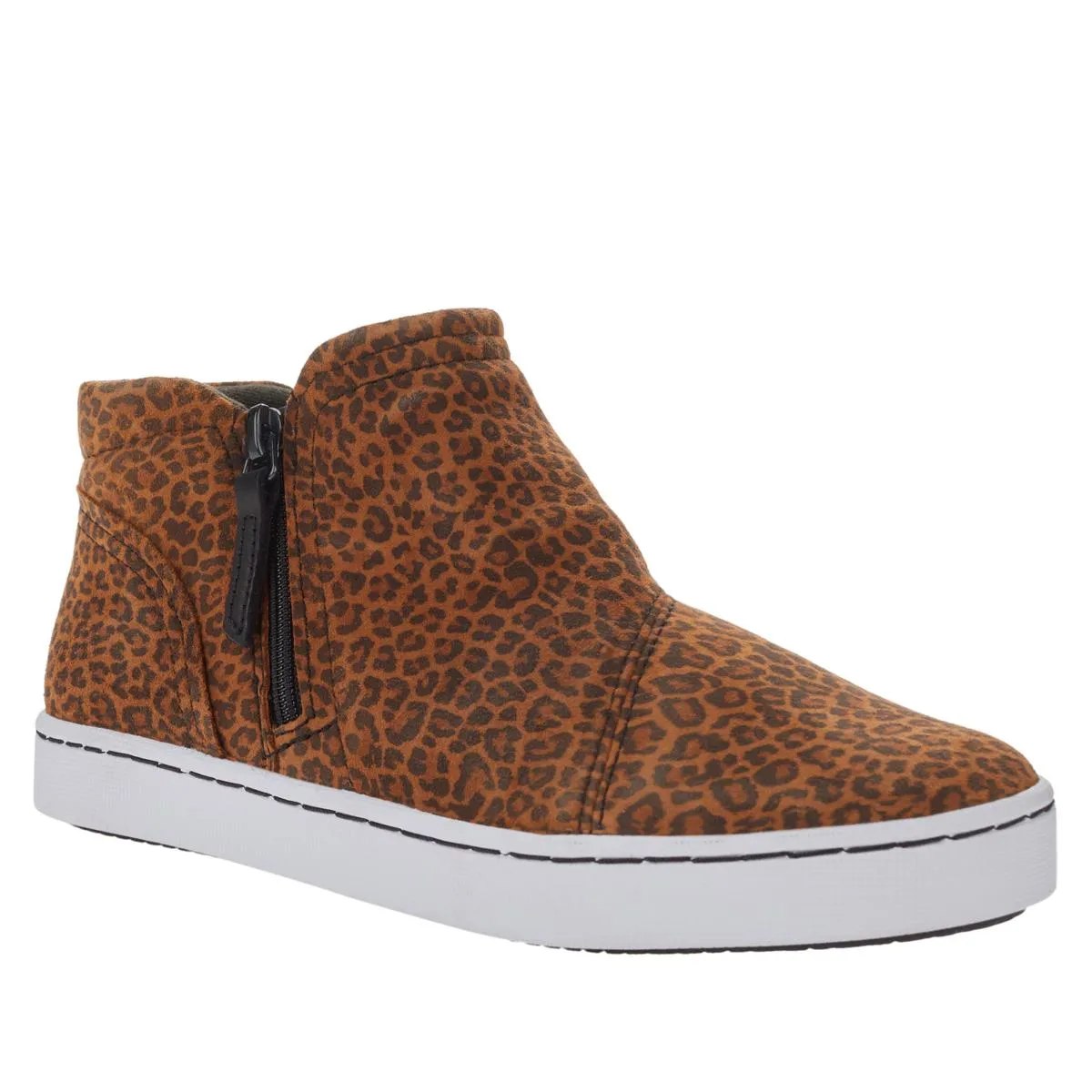 Clarks Collection Pawley Adwin Suede Bootie