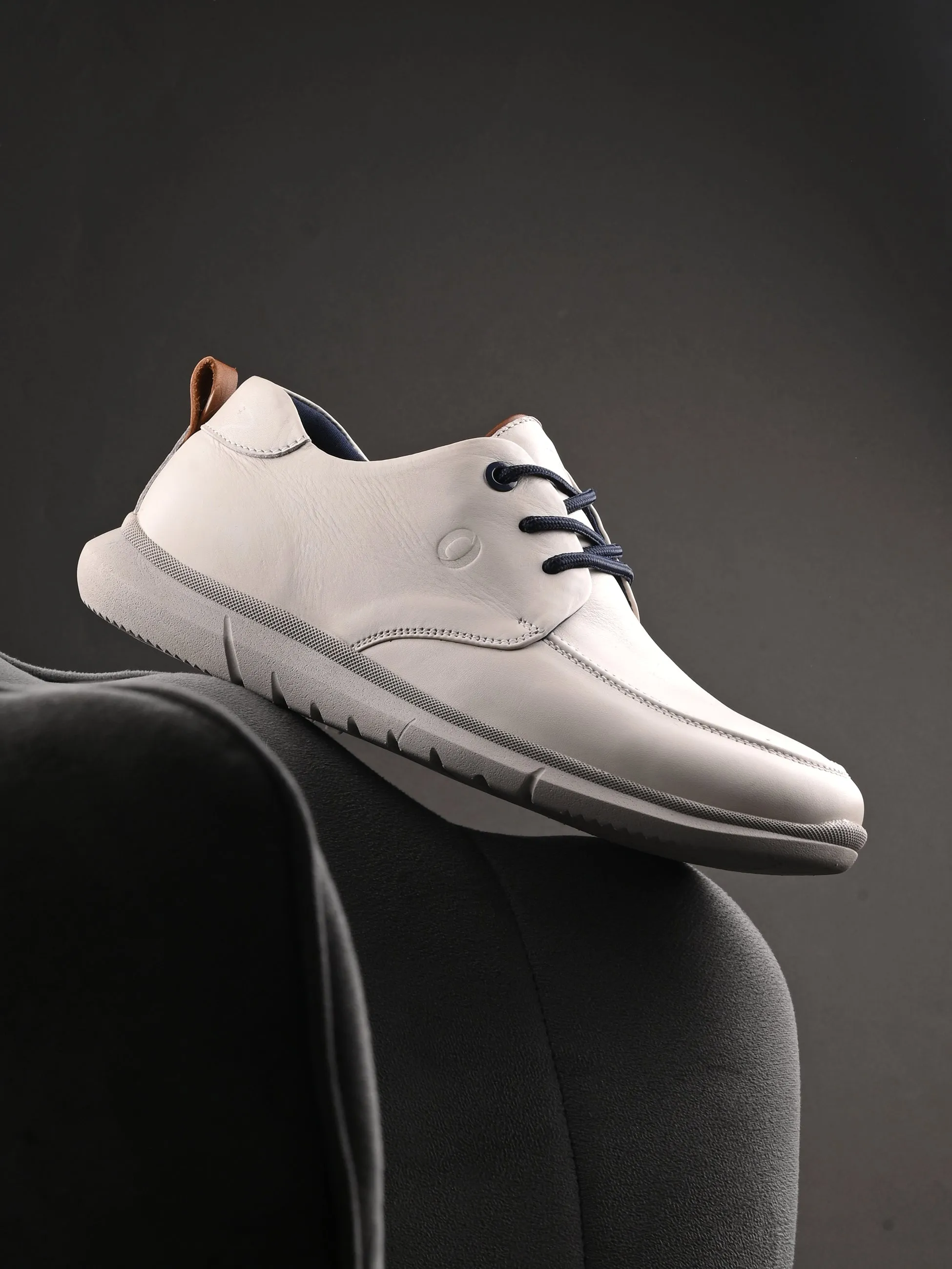 Egoss Gold Sneakers For Men