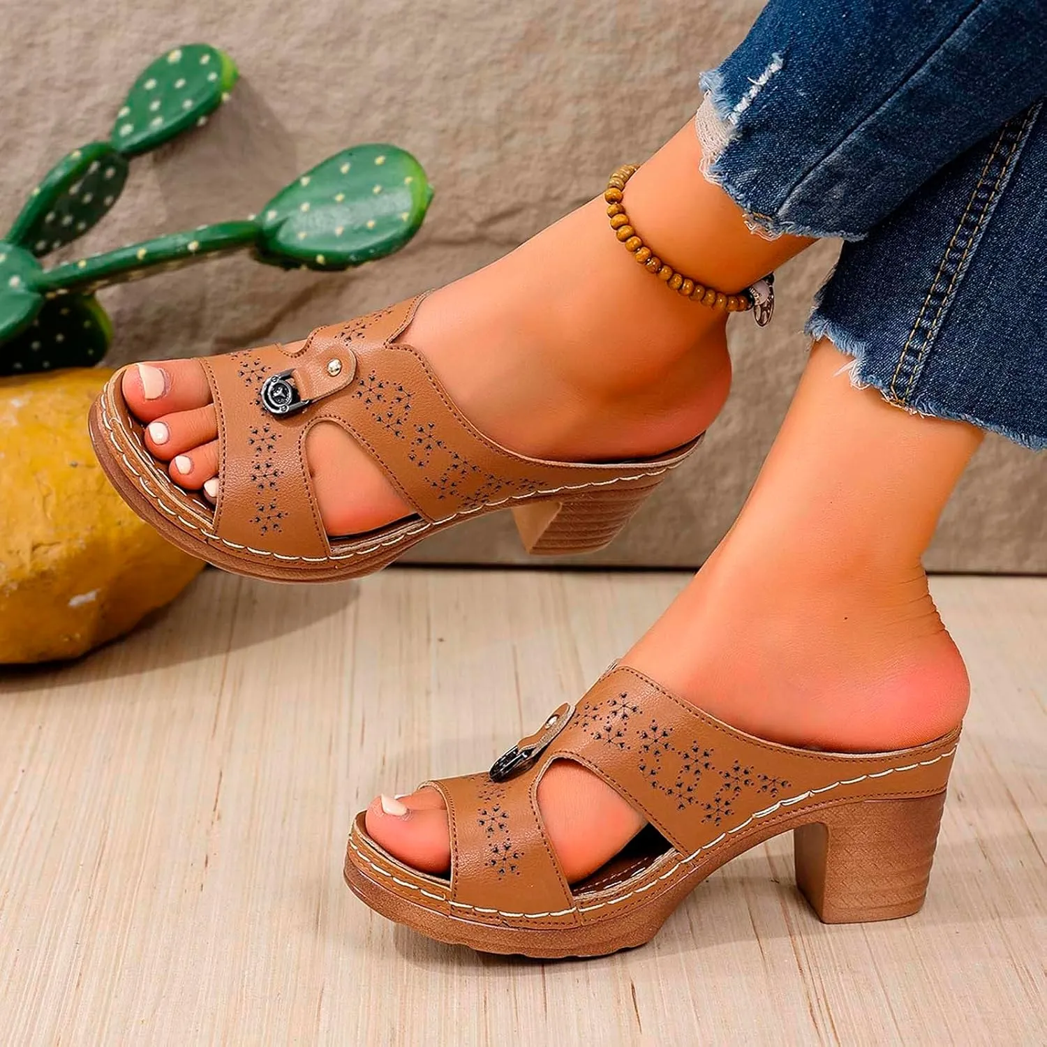 Women's Summer Fashion Sandals Mid Heel Open Toe Comfortable Casual Beach Walking Shoes for Women Stylish Slip On